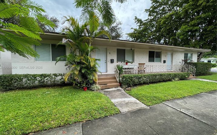 4 NE 47th St, Miami