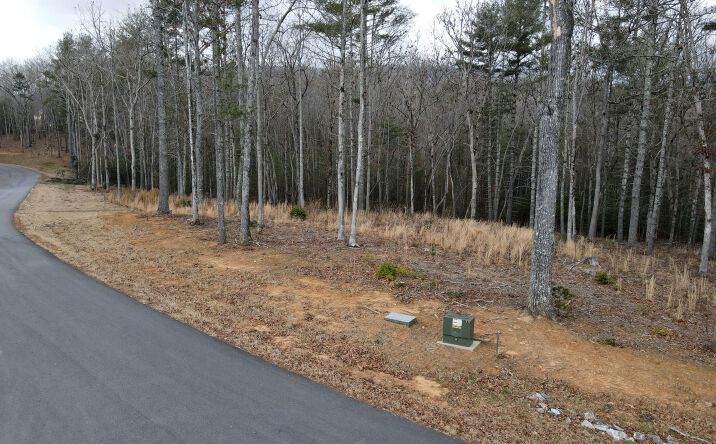 LT152 Highland Park Lt 152, Blairsville