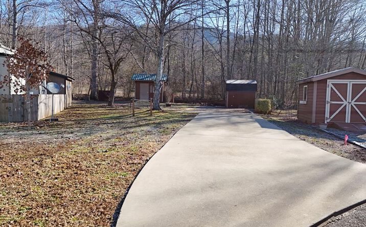 142 Bear Bend, Blairsville