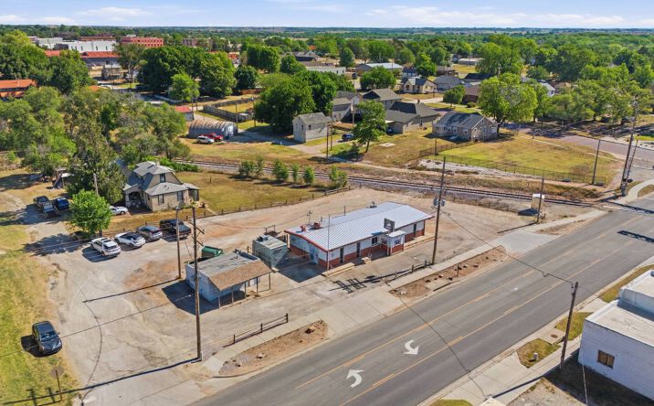 110 W Fowler Ave, Medicine Lodge