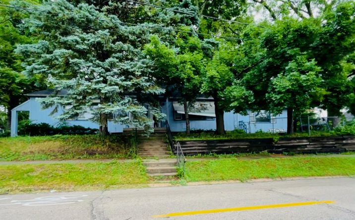 1304-1308 18th Street, Rockford