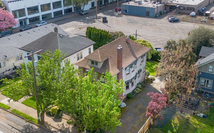 1818 Northeast Irving Street, Portland