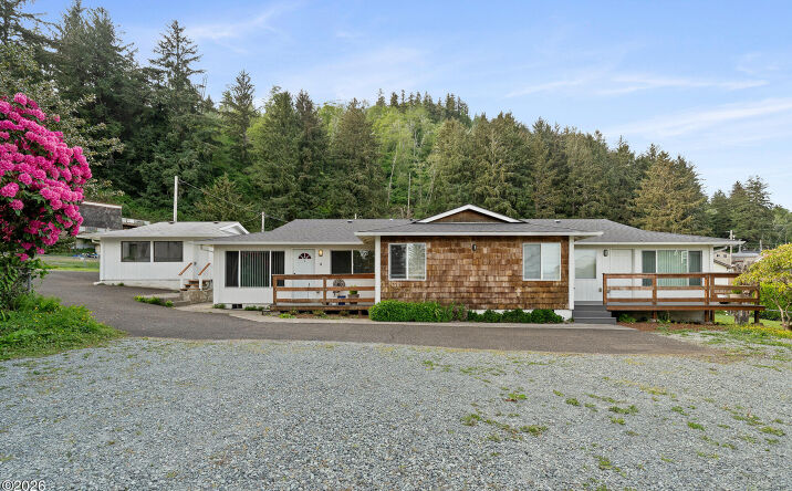 1109 Acacia Avenue, Garibaldi