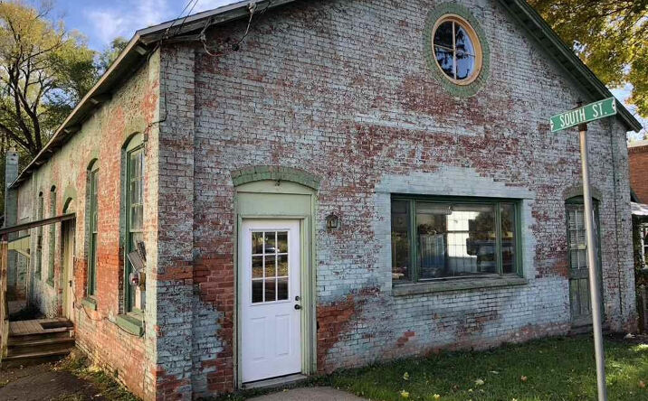 93 Washington Street, Athens