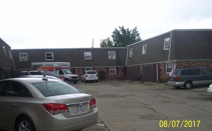 S Union Street, Bethel