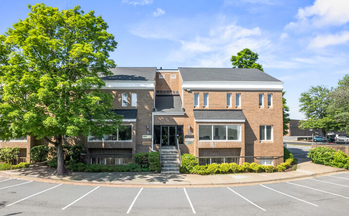 3815 Plaza Dr, Fairfax