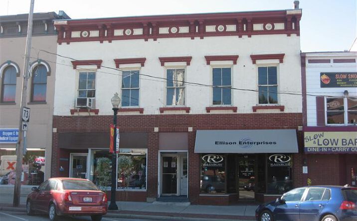113 W Main Street, Hillsboro