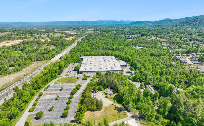 275 Aiken Road, Asheville