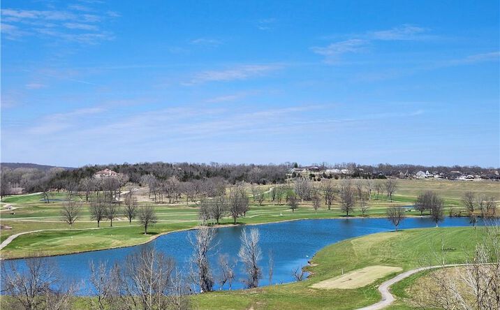 29 Porcupine Path, Linn Valley