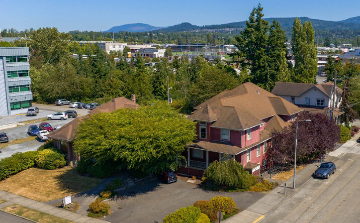 300 & 306 N Commercial, Bellingham