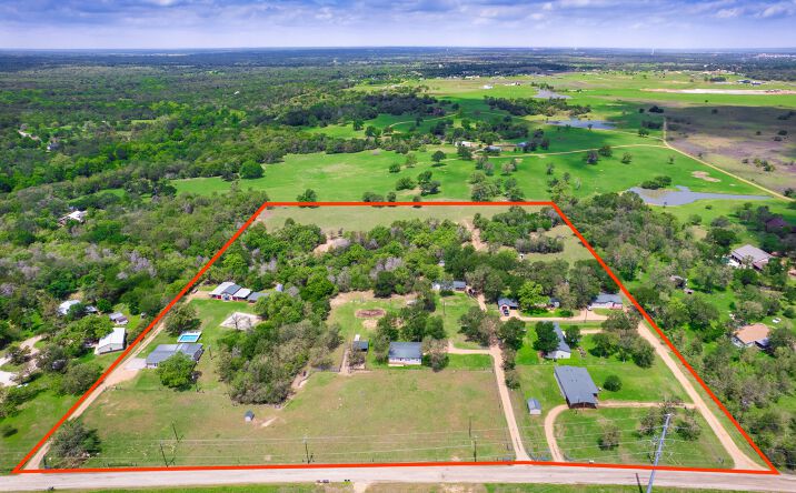 279 Highline Drive, Bastrop