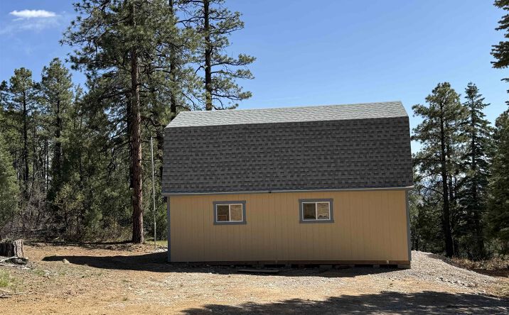 98 Private Drive 1781 Drive, Chama