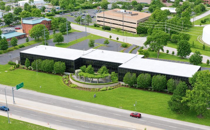 9990 Old Olive Street Road, Creve Coeur