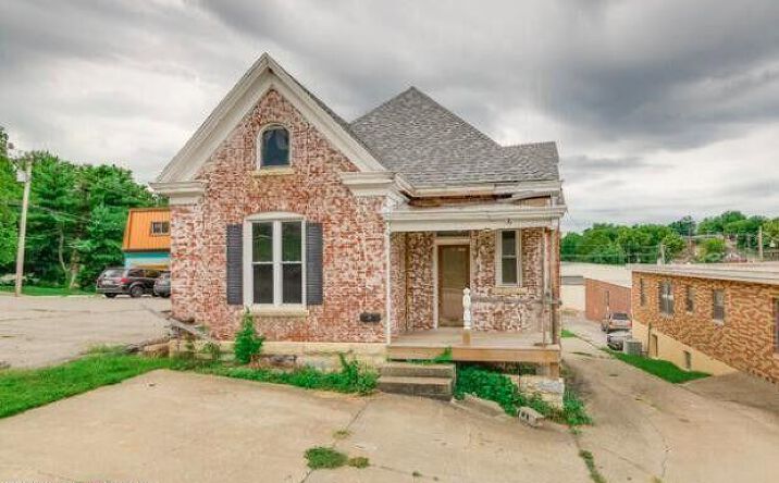224 E DUNKLIN STREET, Jefferson City