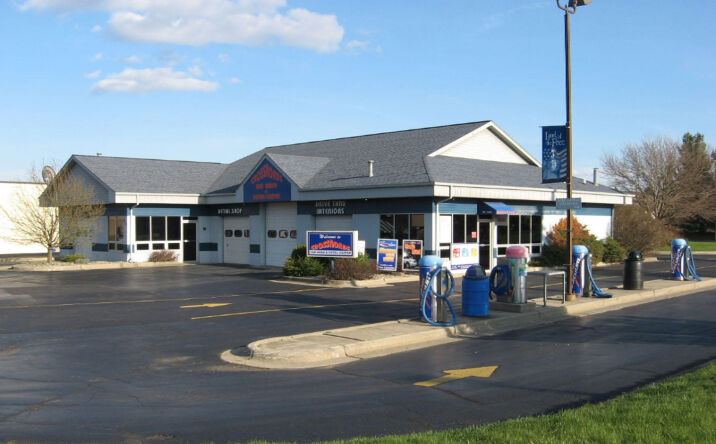 375 Mall Drive, Portage