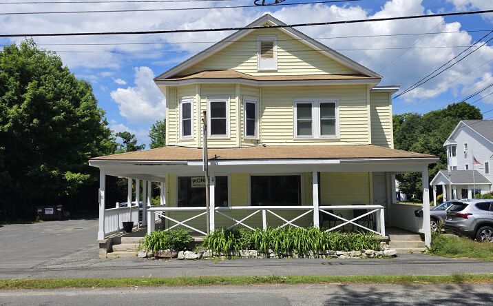 52 Maple Street, Northampton