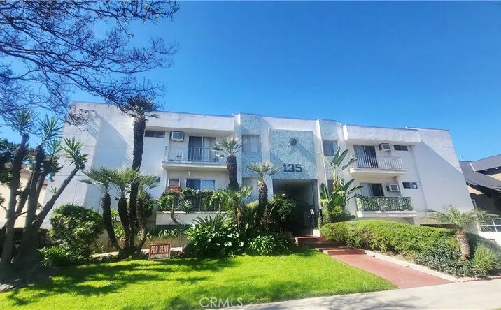 135 N 5th Street, Alhambra