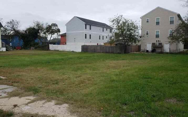 140 W Spicer Avenue, Wildwood