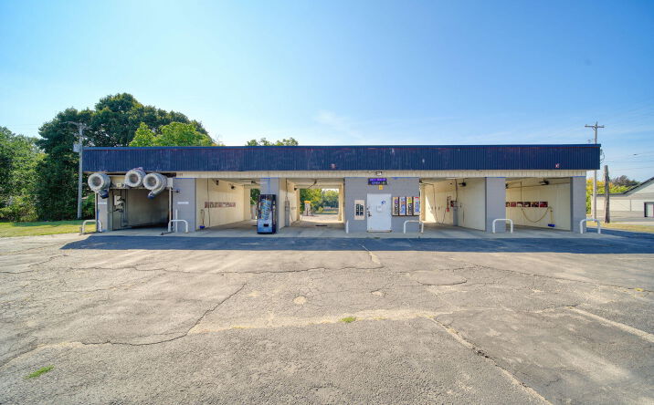 2103 E Michigan Avenue, Jackson