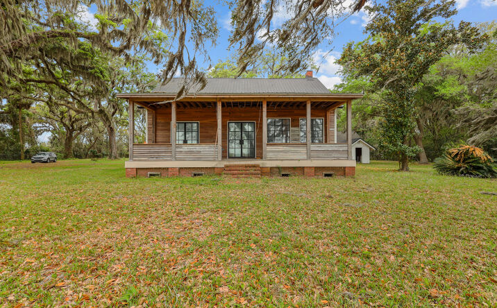 55 Cedar Point Rd, Brunswick