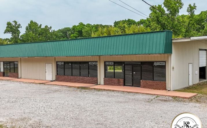 810 Bexar Avenue West, Hamilton