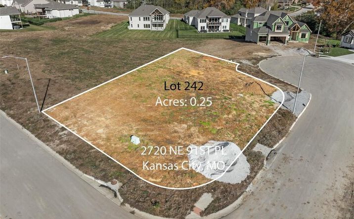 2720 NE 91st Place, Kansas City