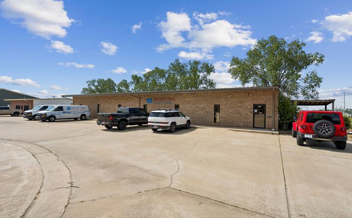 908 East 35th Street, Shawnee