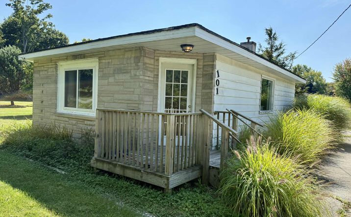 101 Millburg Drive, Benton Harbor