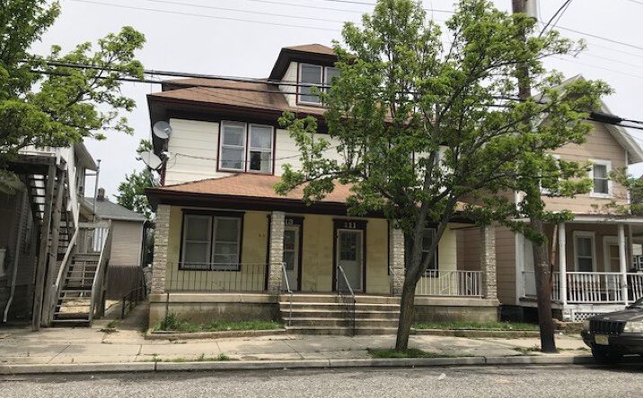 211 - 213 Wildwood, Wildwood