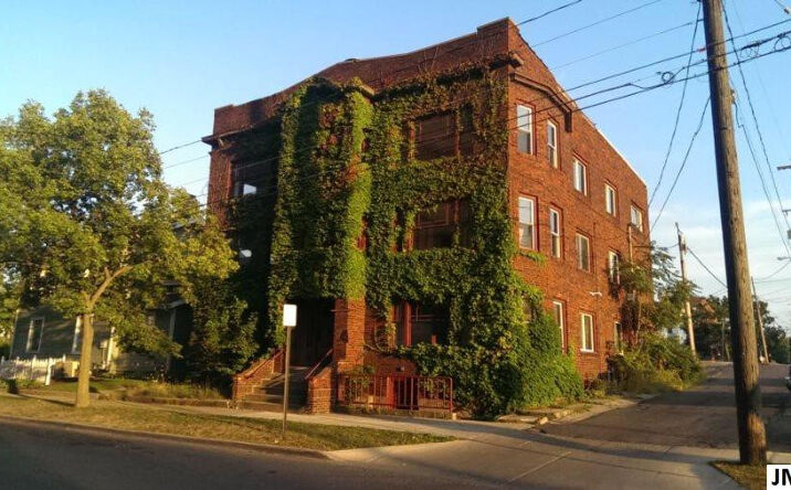 207 W WESLEY, Jackson