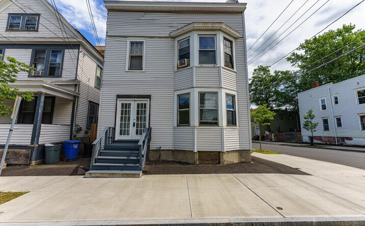 275 Third Street, Albany