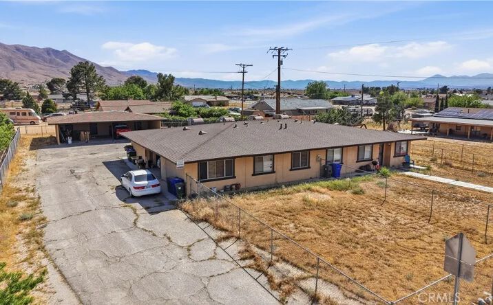 21739 Panoche Road, Apple Valley