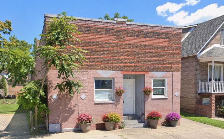 524 W 143rd Street, East Chicago