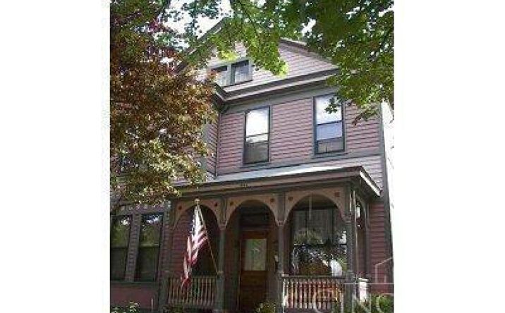 843 Campbell Avenue, Hamilton
