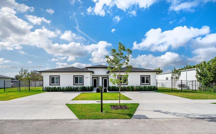 12080 & 12090 SW 213th St, Miami
