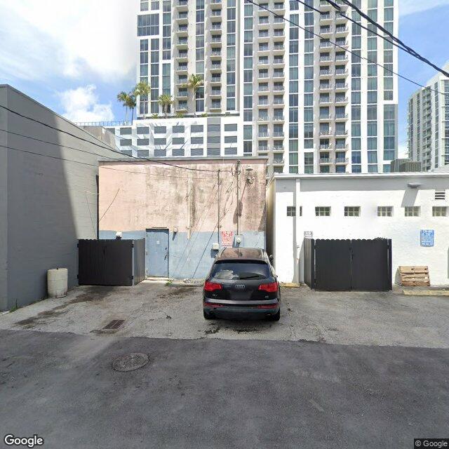 3838 Shipping Ave, Miami