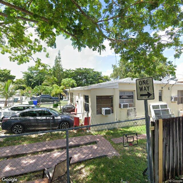 715 33 Avenue, Miami