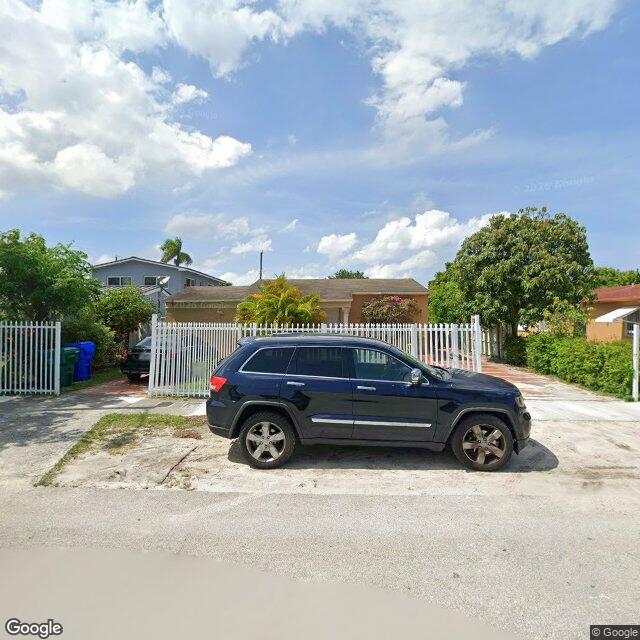 4945 2nd Street, Miami