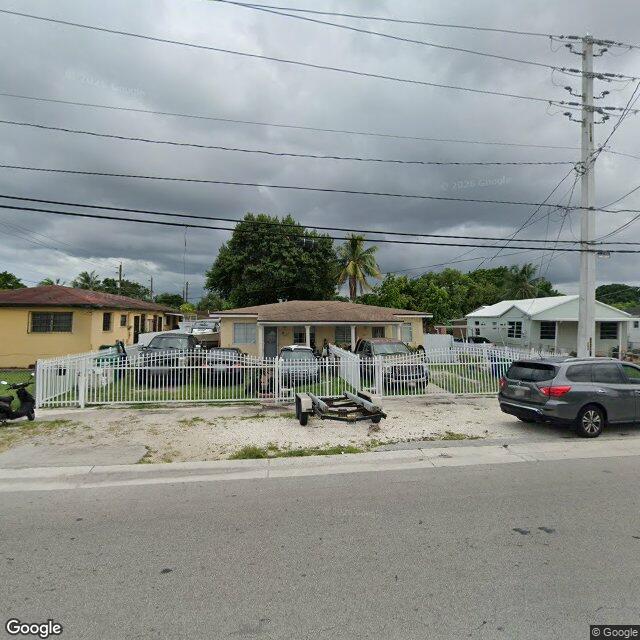 2910 NW 28 STREET, Miami