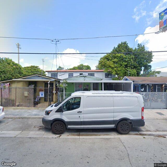 584 30th St #1 Miami, Miami