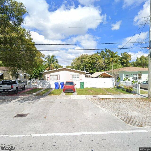 1421 NW 38 ST, Miami
