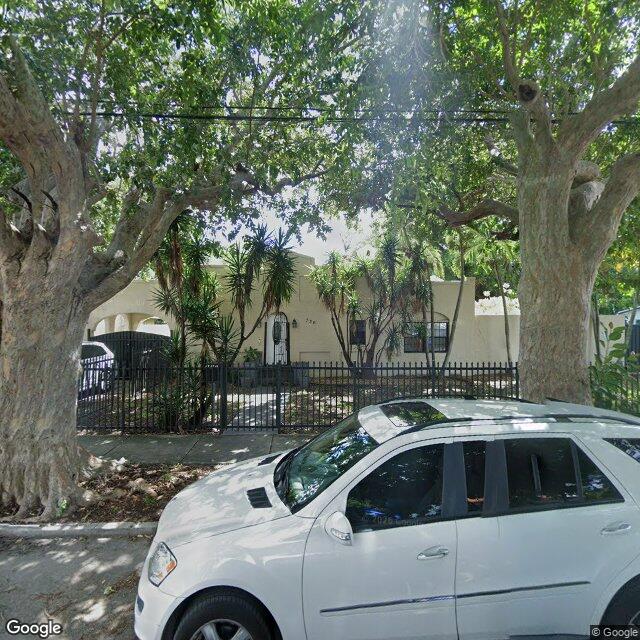736 NW 45 ST, Miami