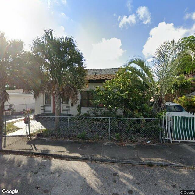112  47th St, Miami