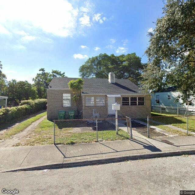 1234 NW 52 Street, Miami