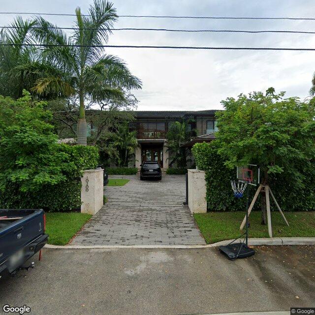 10200 W Broadview Dr, Bay Harbor Islands