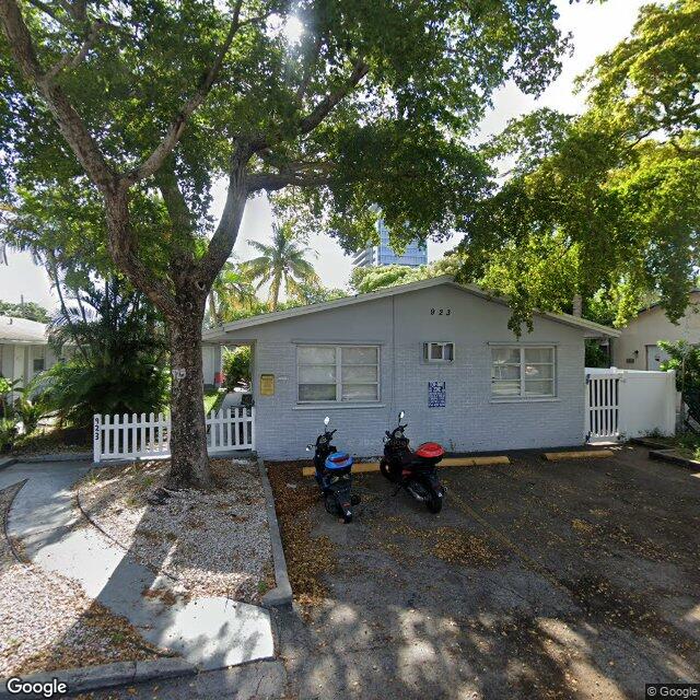 923 SE 2ND AV, Hallandale Beach