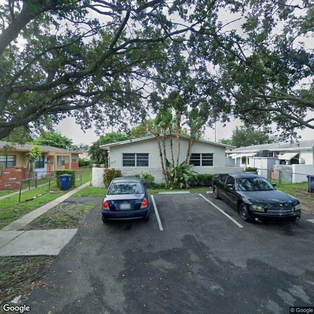 517 SW 9TH ST, Hallandale Beach