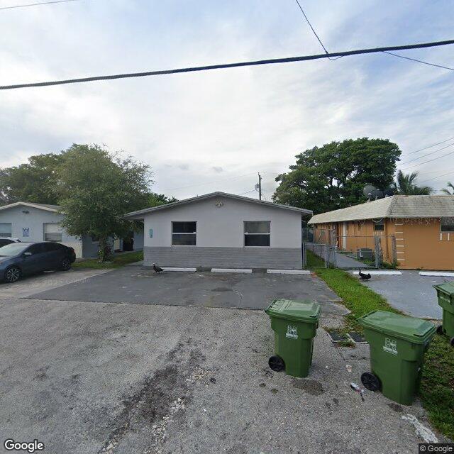 853 SW 9TH ST, Hallandale Beach