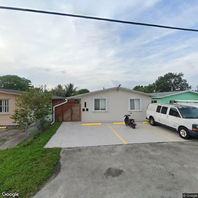 821 SW 9TH ST, Hallandale Beach
