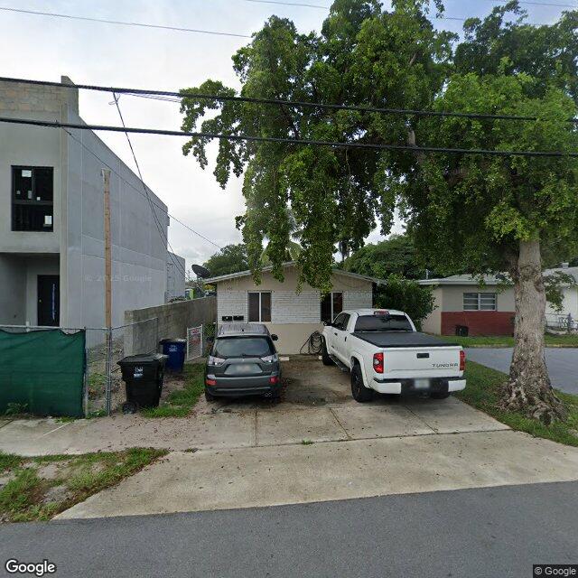 105 SW 9TH ST, Hallandale Beach